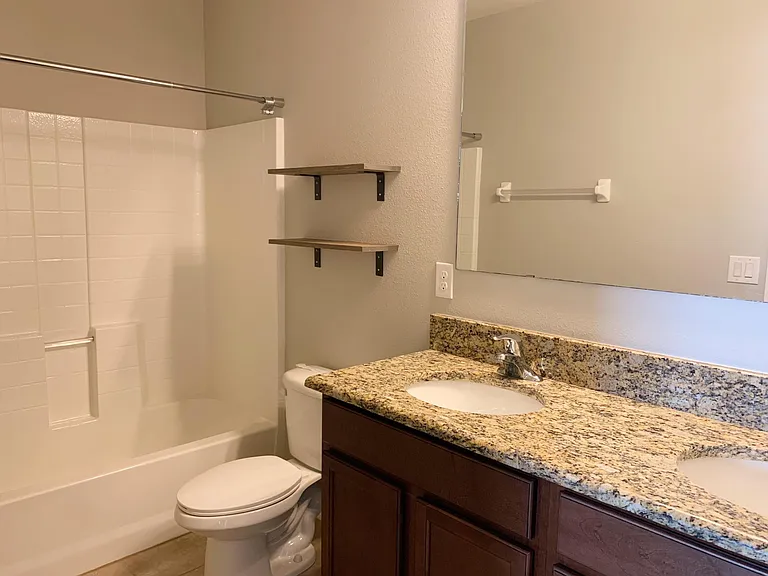 936 Sangria Cir — Photo 25