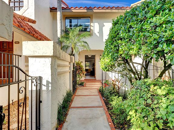 3rd image of 7844 La Mirada Drive