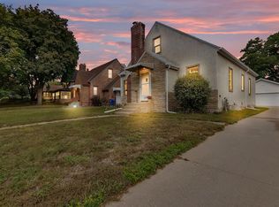 1189 McLean Ave, Saint Paul, MN 55106