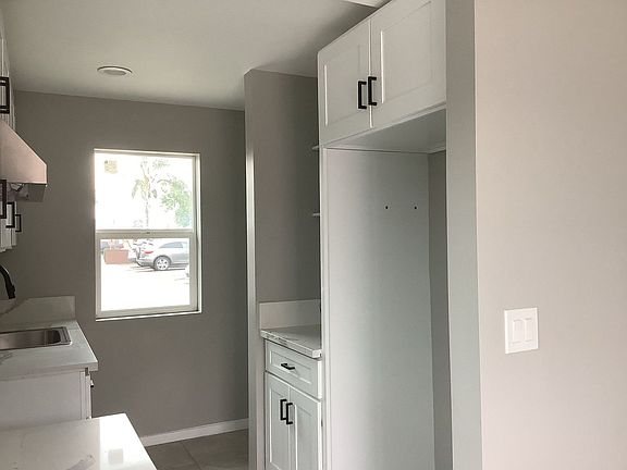 4th image of 5712 Priory St #5714-3/4