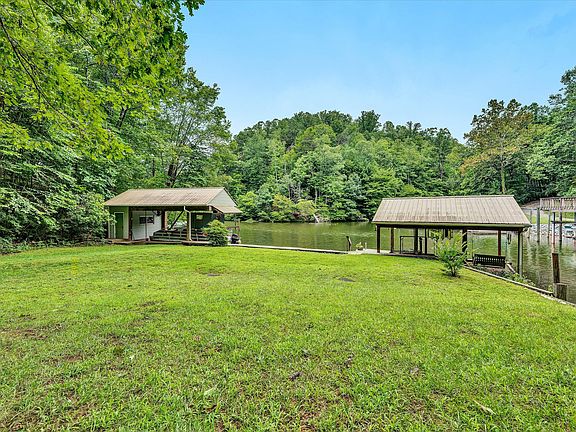 3rd image of 1527 Quail Dr