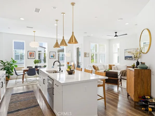2112 Tidewater Cir, Costa Mesa, CA 92627