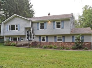 15 Nyma Way, Succasunna, NJ 07876