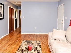 Living Room - view 3