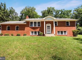 10718 Livingston Rd, Fort Washington, MD 20744
