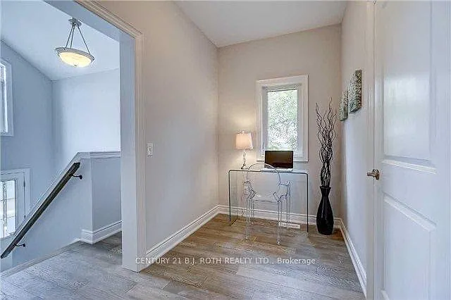 189 Patterson Rd #UPPER LEVEL — Photo 12
