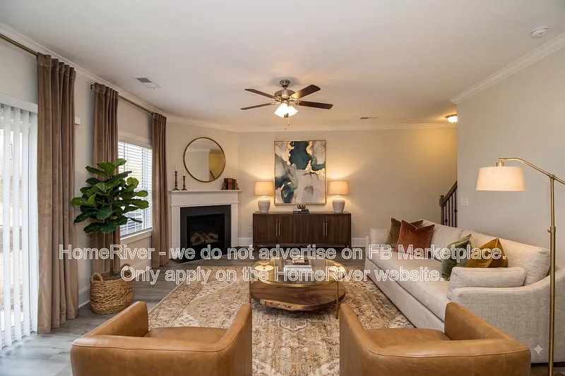5 bed, 3.0 bath, 2225 sqft, $2,525 — Photo 3