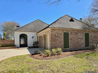 3127 McClendon Ct, Baton Rouge, LA 70810