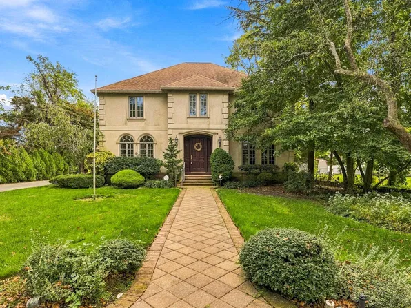 1212 Shore Rd, Northfield, NJ 08225