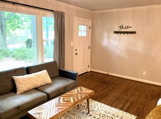 390 Westside Dr, Roswell, GA 30075