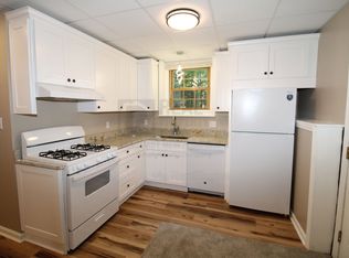 21 Hunter Dr #A, Epping, NH 03042