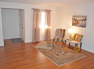 13232 Candelaria Rd NE, Albuquerque, NM 87112