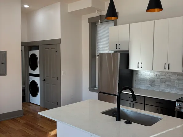 1725 Elm St #18, Cincinnati, OH 45202