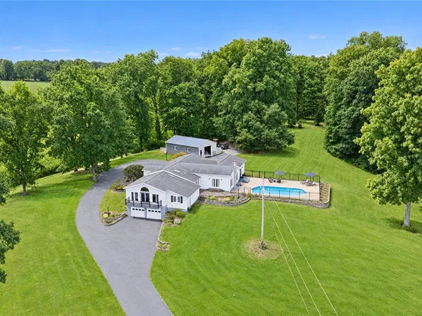 1835 State Route 88 N, Newark, NY 14513