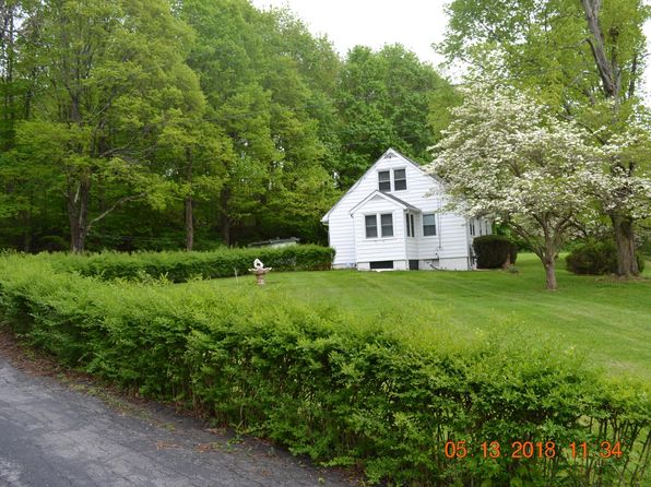 65 County House Rd