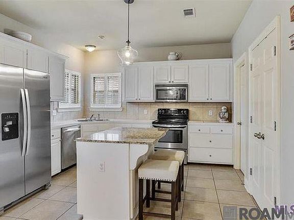 3rd image of 10449 Springvalley Ave