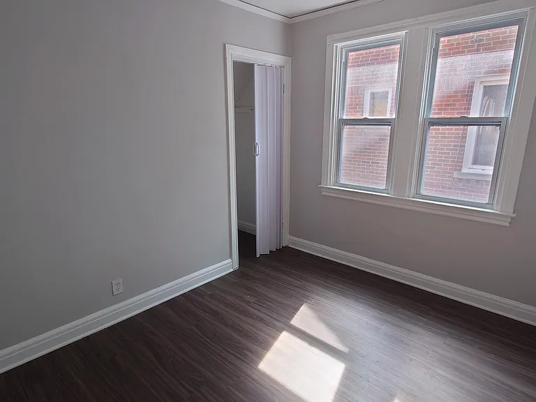 9313 Harvard Rd — Photo 12