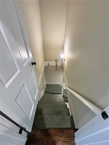 2425 Jonquil St — Photo 9