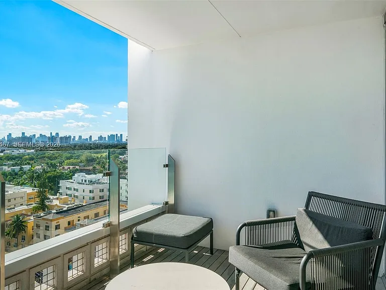 2901 Collins Ave #1204 — Photo 19