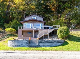 266 Bay Front Ln S, Rochester, NY
