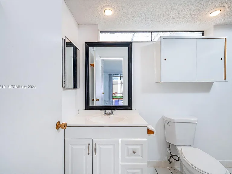 1220 SW 131st Place Cir W #1220 — Photo 16