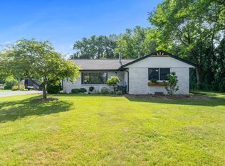 1266 Keup Rd, Grafton, WI 53024