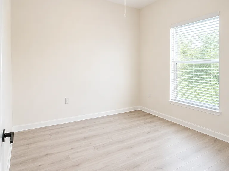 213 Rotonda Blvd W #A — Photo 2