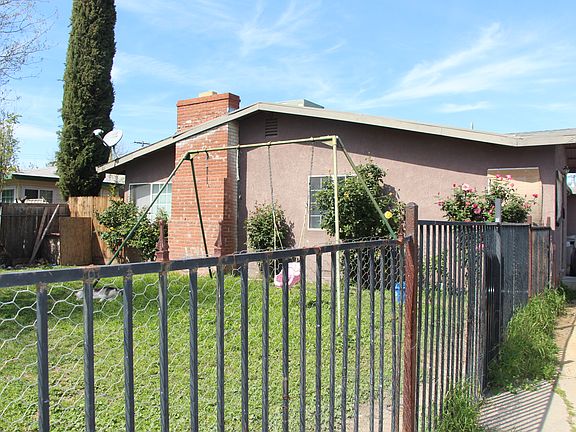 2nd image of 321 Las Palmas Ave