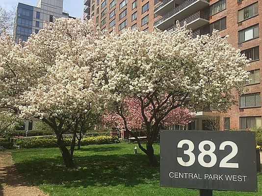 1st image of 382 Central Park W APT 8P