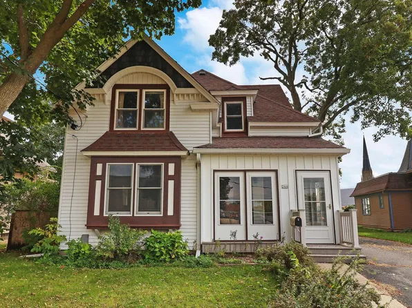 244 Conkey STREET, Burlington, WI 53105