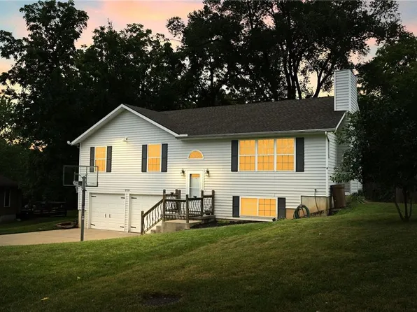 2719 N 86th Ter, Kansas City, KS 66109