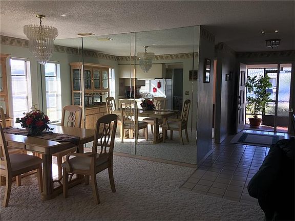 4th image of 1629 Woodmar Dr