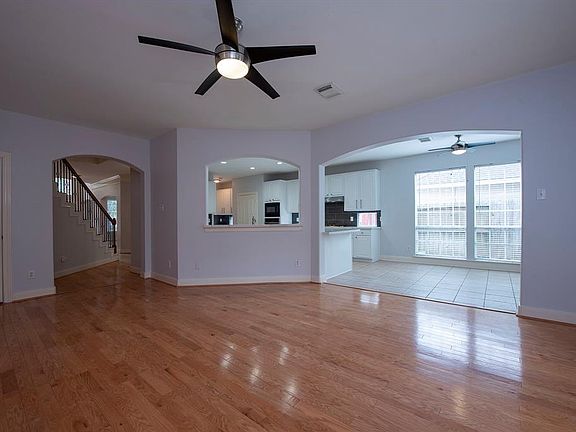 Family room open to kichen