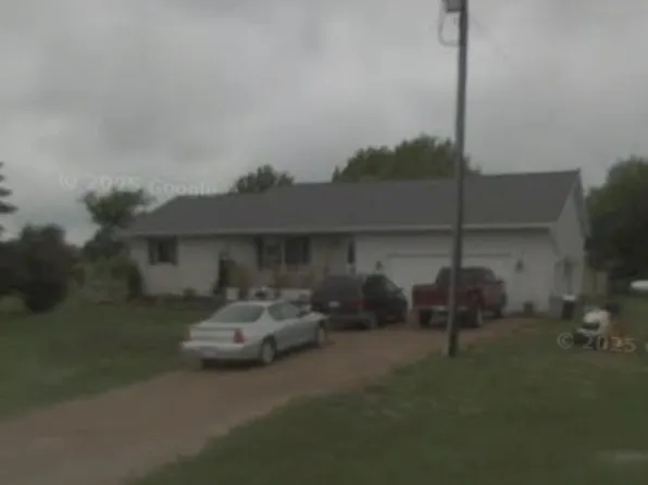 1496 W Blackmore Rd, Mayville, MI 48744