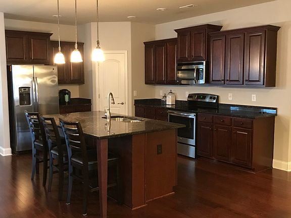3rd image of 126 Meadow Land Dr