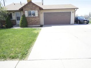 39 S 1300 W, Clearfield, UT 84015