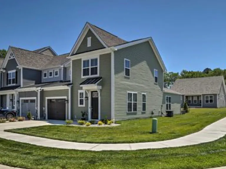 Owls Nest Ln — Photo 20