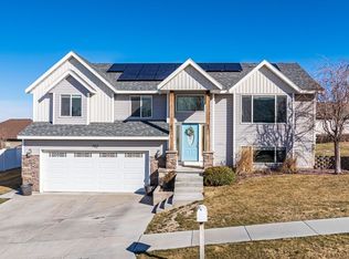 702 Daybreak Dr, Pocatello, ID 83201