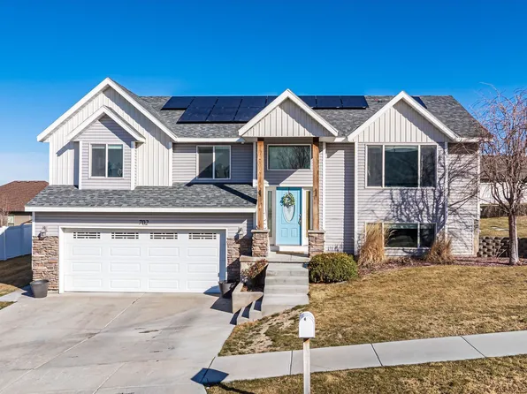 702 Daybreak Dr, Pocatello, ID 83201