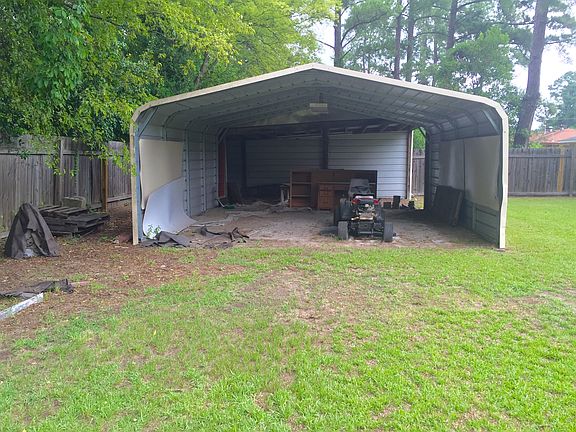 3rd image of 3657 Lynnwood Dr