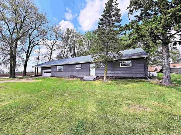 24524 Taus Rd, Brillion, WI 54110