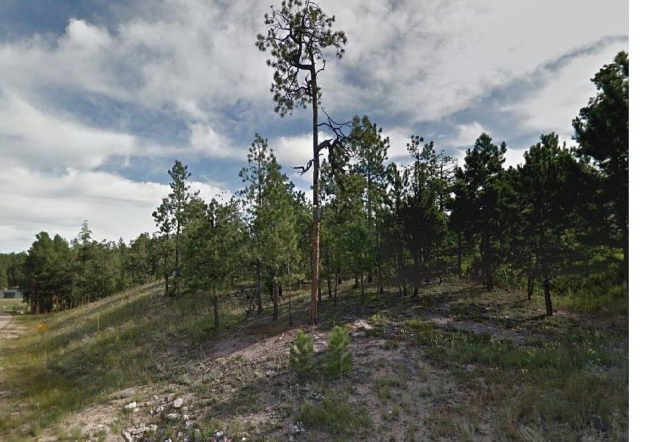 1st image of 17555 Colonial Park Dr