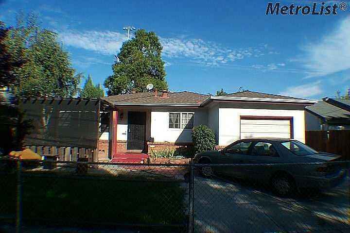 1st image of 1615 E Worth St