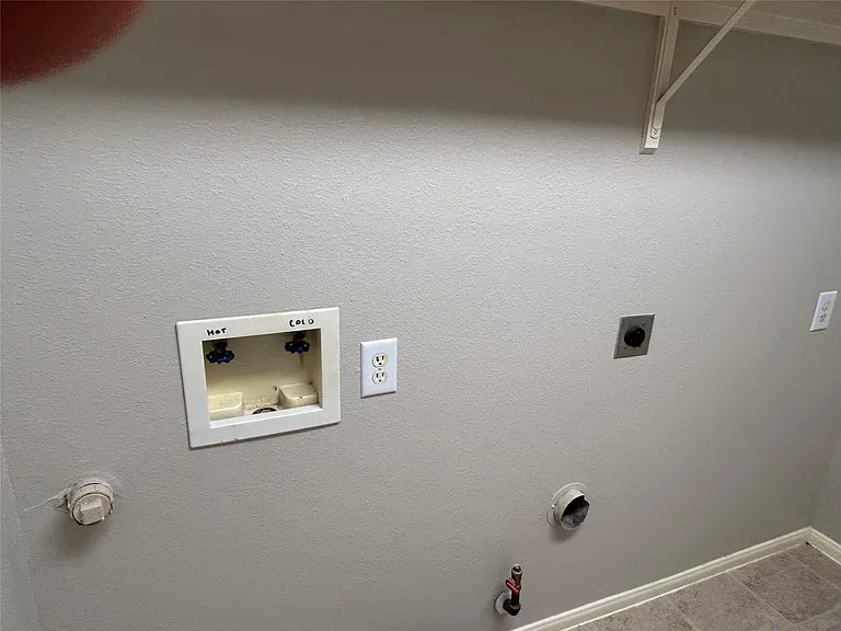 5410 Spring Oak Dr — Photo 13