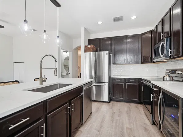 308 Lake Monterey Circle, Boynton Beach, FL 33426