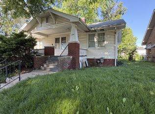 1337 N Maple Ave, Decatur, IL 62526