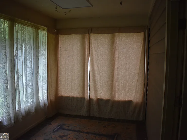 4375 Barrington Pl — Photo 11