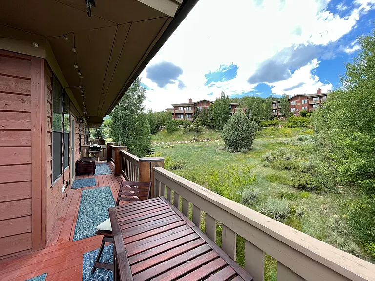 8300 Meadowview Dr #L23 — Photo 38