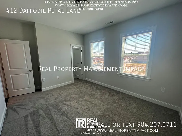 412 Daffodil Petal Ln — Photo 45