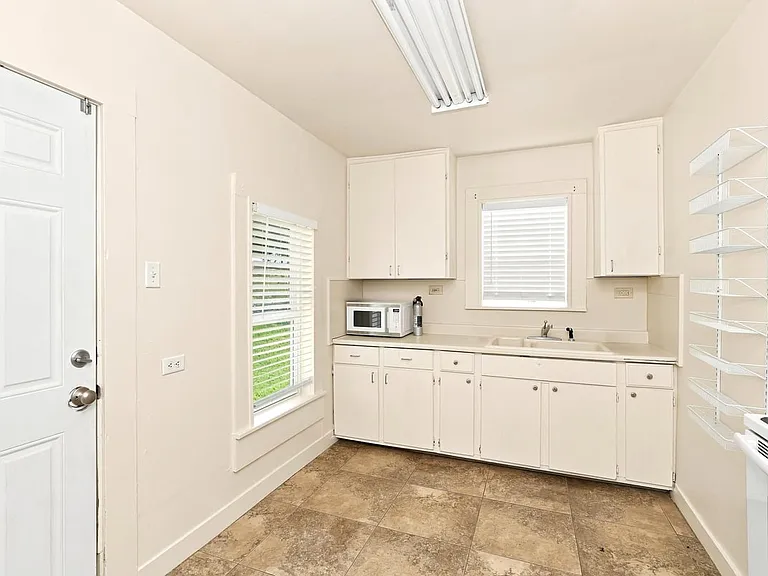 716 Rocky Ridge Flts — Photo 4